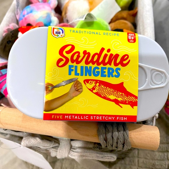 Sardine Flingers; wholesome fun for adults and children NWT - Picture 1 of 2
